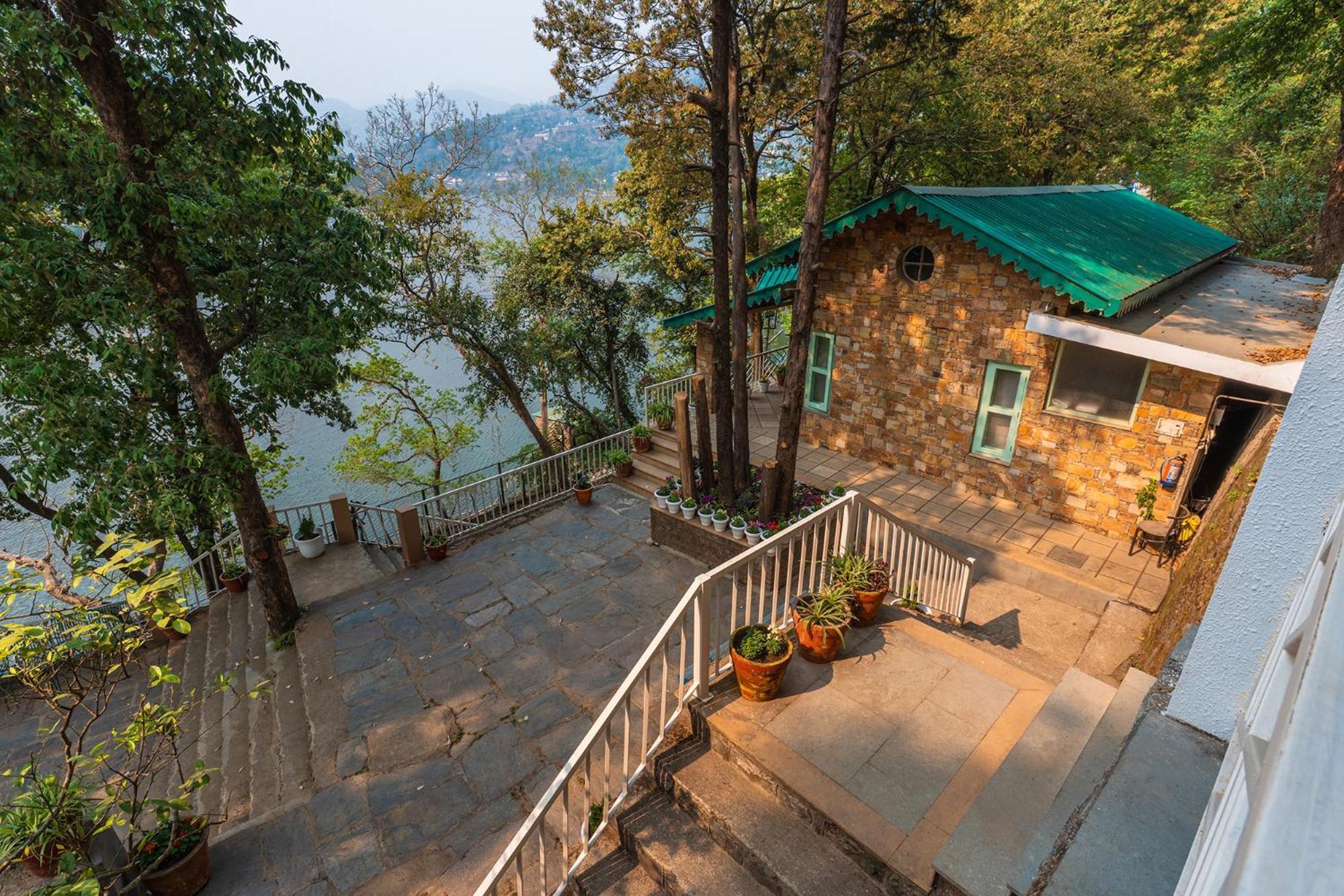 Malusara Retreat By The Lake Бхимтал Экстерьер фото